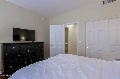 Crista Model home offers 2 bedrooms, 2 bathrooms, plus den - photo 21