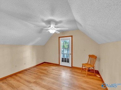 Nestled along the Elk River, 2-bed, 2-bath waterfront retreat - photo 21