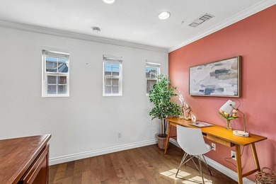 BEAUTIFULLY APPOINTED 2 BEDROOM, 2.5 BATH TOWNHOME WITH DUAL - photo 22
