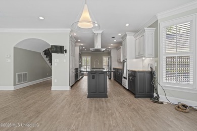 Nestled in the prestigious Bayou Oaks Subdivision - one of - photo 23