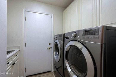 Crista Model home offers 2 bedrooms, 2 bathrooms, plus den - photo 26