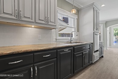 Nestled in the prestigious Bayou Oaks Subdivision - one of - photo 26