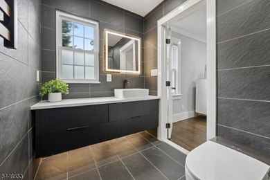 Blending modern updates with timeless charm This beautifully - photo 4