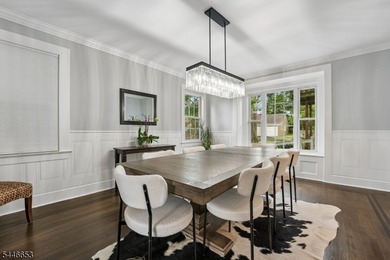 Blending modern updates with timeless charm This beautifully - photo 6