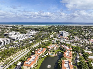 (private lake, pond, coastal) Condo For Sale in Juno Beach Florida