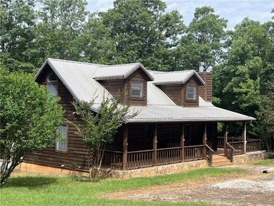 Secluded 3BR-2BA rustic Ozark Mountain log cabin on 15.93 acres - photo 2