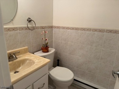 Welcome to desirable Overlook Village! This multilevel - photo 3