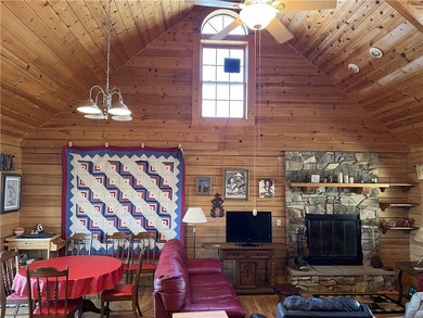 Secluded 3BR-2BA rustic Ozark Mountain log cabin on 15.93 acres - photo 4