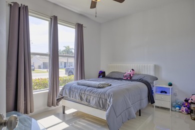 Dream Home in West Palm Beach! Welcome to 941 Fitch Dr - a - photo 5