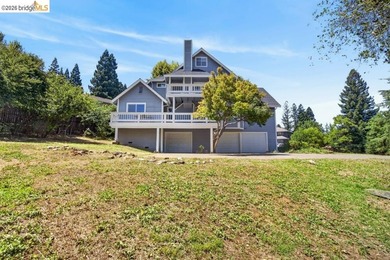 A rare three-story home on a private 0.52-acre cul-de-sac lot in - photo 6