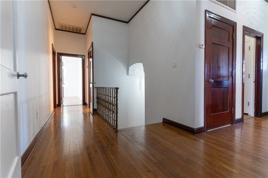 Stunning Historical Estate with Bay Views. Step into history - photo 17