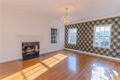 Stunning Historical Estate with Bay Views. Step into history - photo 20
