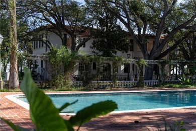 Stunning Historical Estate with Bay Views. Step into history - photo 30
