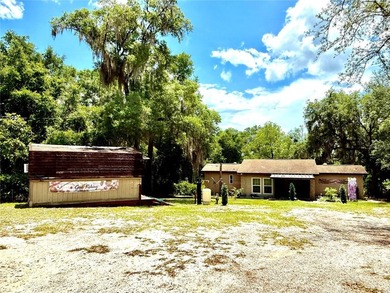 Dream 3-bedroom/2-bathroom lakefront home, Located on the - photo 1