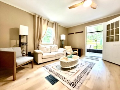 Dream 3-bedroom/2-bathroom lakefront home, Located on the - photo 4