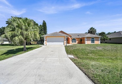 Looking to build sweat equity and make this home your own? This - photo 1