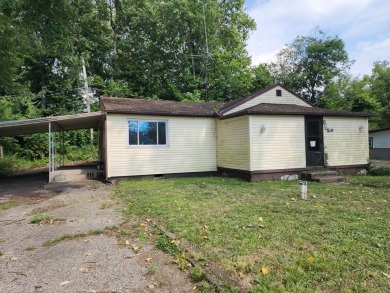 Lake Home Sale Pending in Medway, Ohio