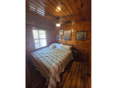 Charming and well-maintained, this 2 bedroom, 1 bath Beaver - photo 10