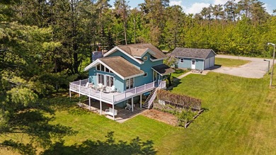 Welcome to Dixon Lake! Boasting 100 feet of frontage on this - photo 2