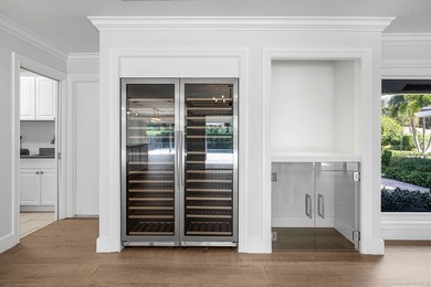 Fully renovated Brookfield home overlooking the Jack Nicklaus - photo 15