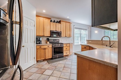 Welcome to 52 Alice Rd! This beautifully maintained raised ranch - photo 16