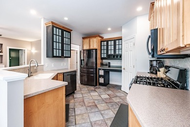 Welcome to 52 Alice Rd! This beautifully maintained raised ranch - photo 18