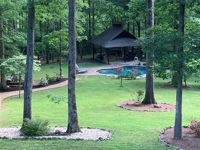 ATTENTION! PRICED BELOW MARKET VALUE in Legends of Settendown - photo 2