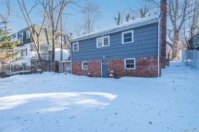 Welcome into, a spacious and versatile residence ideally located - photo 24