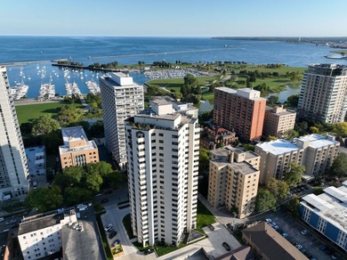 Lake Michigan - Milwaukee County Condo For Sale in Milwaukee Wisconsin