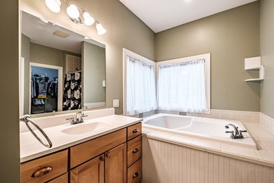 Welcome to 52 Alice Rd! This beautifully maintained raised ranch - photo 33