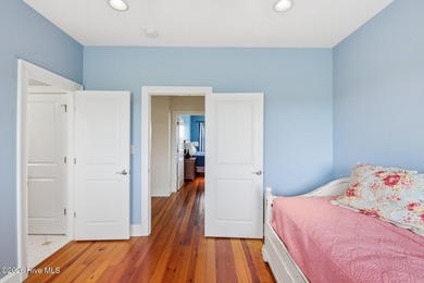 Welcome to 6313 Seamist Court, a rare Intracoastal Waterway - photo 34
