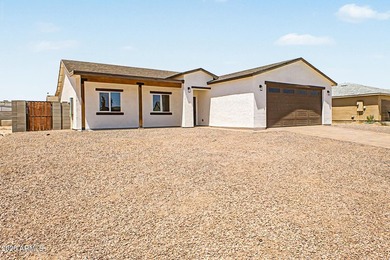 Welcome to this stunning brand-new construction home in Arizona - photo 2