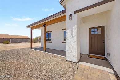 Welcome to this stunning brand-new construction home in Arizona - photo 4