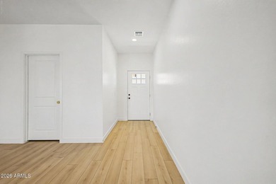 Welcome to this stunning brand-new construction home in Arizona - photo 8