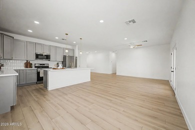 Welcome to this stunning brand-new construction home in Arizona - photo 10