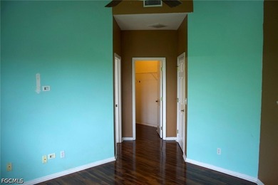 Welcome to this beautifully maintained second-floor 3-bedroom - photo 11
