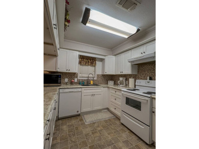 ***EXCLUSIVE AGENCY*** NEW ROOF*** Listing #02749 This property - photo 12