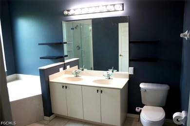 Welcome to this beautifully maintained second-floor 3-bedroom - photo 13