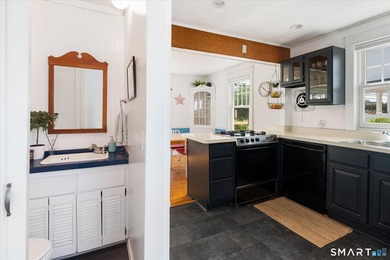 Private beach rights and an exceptional coastal lifestyle await - photo 18