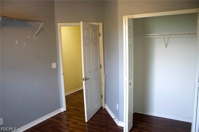 Welcome to this beautifully maintained second-floor 3-bedroom - photo 20