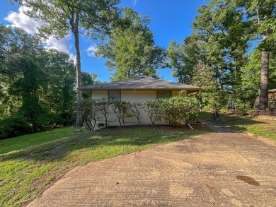 ***EXCLUSIVE AGENCY*** NEW ROOF*** Listing #02749 This property - photo 21