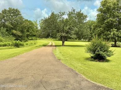 Welcome to your own private retreat at 2212 Jackson Liberty Rd - photo 32