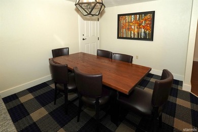 Enjoy the luxury of 13 weeks of carefree living at the - photo 2