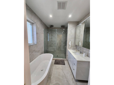 Don't miss the opportunity to own this immaculately custom built - photo 10