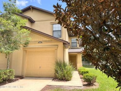 (private lake, pond, creek) Townhome/Townhouse For Sale in Jacksonville Florida