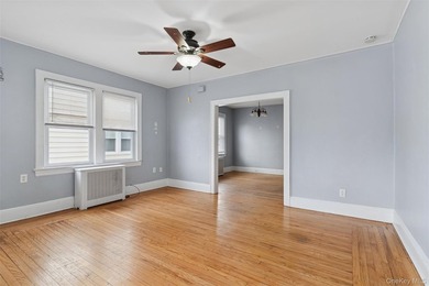Welcome to 14 Tilrose Ave in Oceanside, New York-a spacious - photo 4