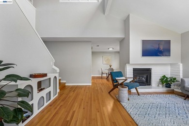 Welcome to Baywood Village, a quiet and tree-filled community in - photo 8
