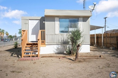 Salton Sea Lake Home For Sale in Niland California