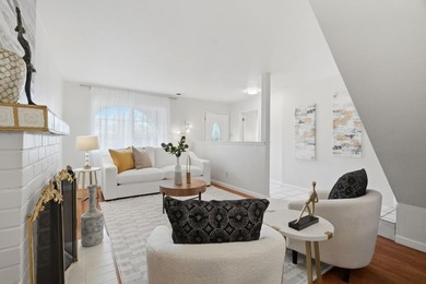 Beautifully updated Cambrian gem offering a spacious and - photo 14