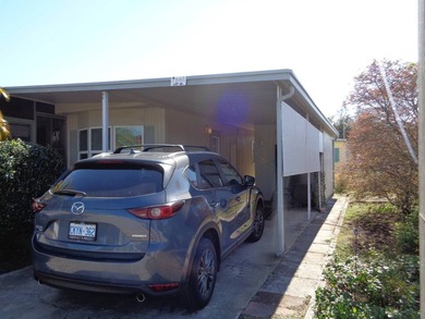 AFFORDABLE 2/2 MOSTLY FURNISHED. THERE IS A RAMP IN THE FRONT - photo 4